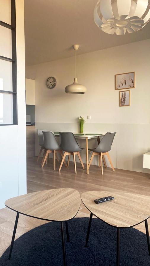 Apartament Z Widokiem Na Morze Ujście-Darłowskie Buitenkant foto